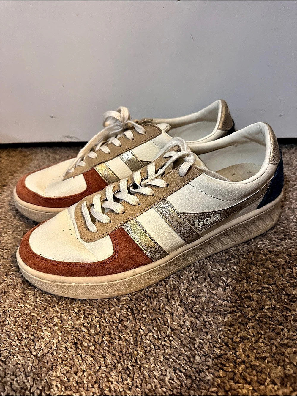 Gola Grandslam Trident Sneakers Color Block Sneakers in White & Brown